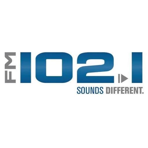WLUM Radio
